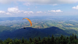 Startowisko E na Skrzycznem - widok na Pańskie Pola